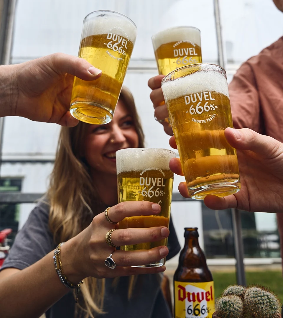 Duvel glas als herkenbaar merksymbool
